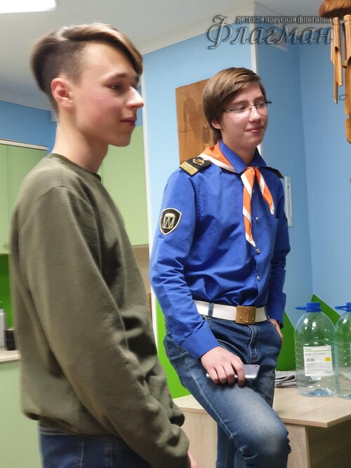 2019-10-31 19-39-28_r